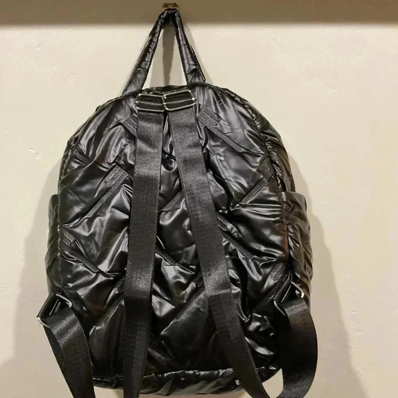 Midnight Black Metallic Puffer Backpack Made By Rozebud Accessories - Picture 3 of 7